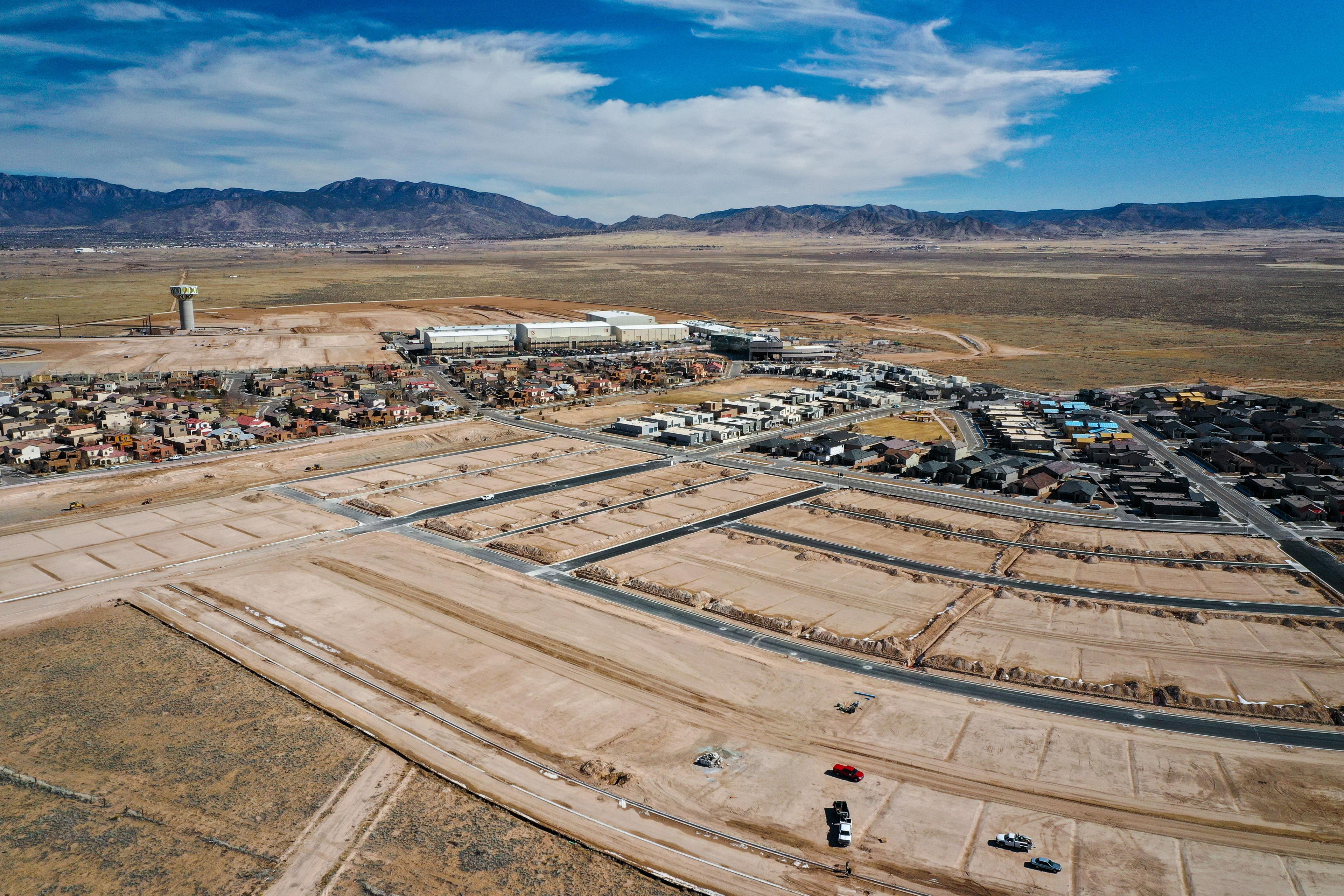 New home construction at Mesa del Sol